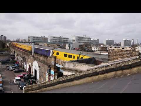 37116 and test train, south london