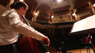 2013 Asia Tour: Alexander Hanna Practices in Hong Kong