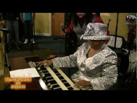 James Ross @ Twinkie Clark - "Organ Solo" @ Her Birthday Bash - Power of Change Christian Church