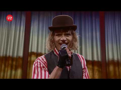 HUGORM - HUGORM NEDLÆGGER FORSVARET (FEAT. PETER SOMMER) [fra TV2s De Største Øjeblikke 2025]