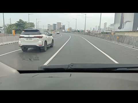 Beautiful Skyway manila to north 