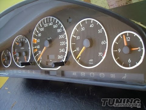 Как снять стекло с приборной панели w140