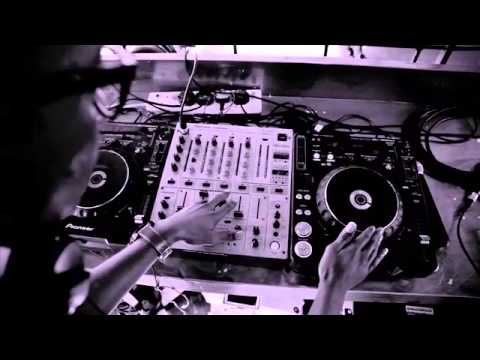 Magrooveez Bekumnand' Ungekho