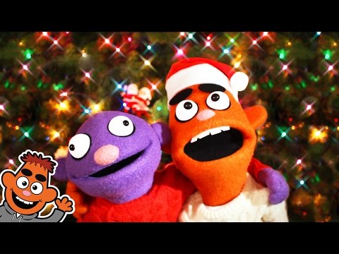 ROCKIN' AROUND THE CHRISTMAS TREE ♫ | Pancake Manor