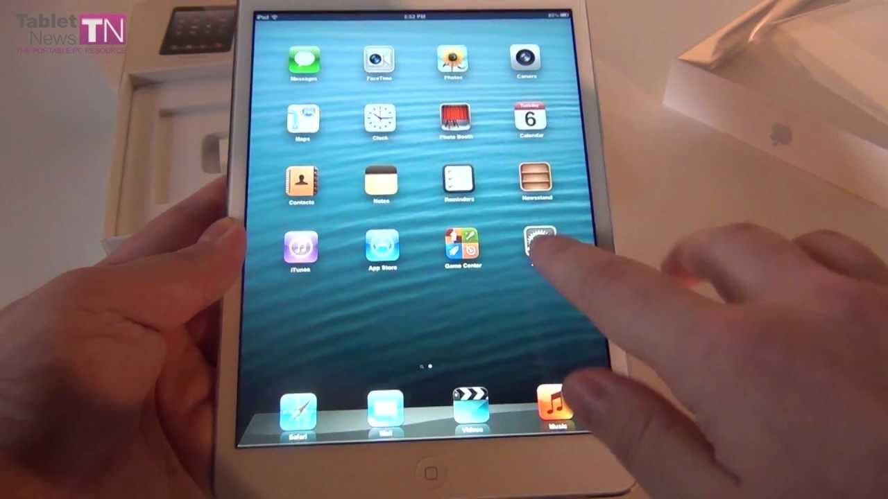 iPad Mini Unboxing - 7.9 Inch Apple Tablet Out of the Box - Tablet-News.com