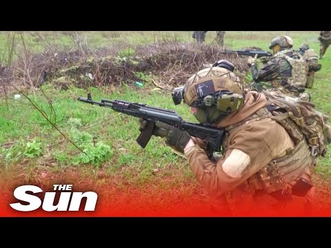 Russian military dig in as Ukrainian forces prepare attack