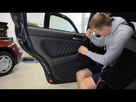 How to remove the door card Alfa Romeo 147 2007