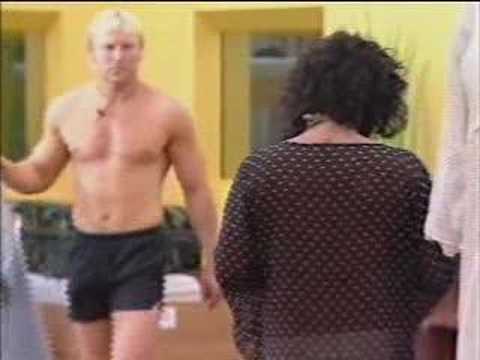 Big Brother UK 2004-Waiting to go