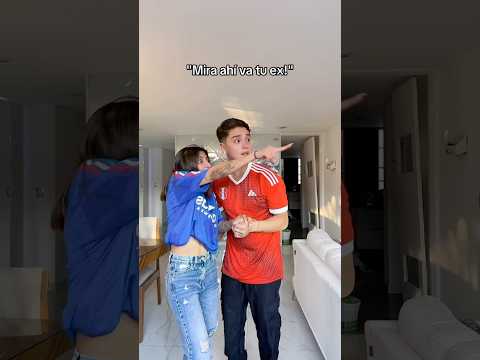 Se fue corriendo la Katia😂