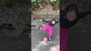 Download lagu Make a goal from sand | Madun's kick mp3