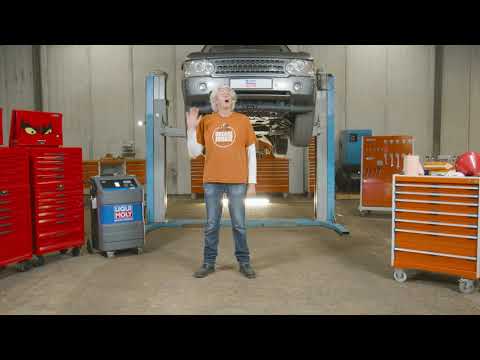 Edd China talks you through changing automatic gearbox fluid with the LIQUI MOLY Gear Tronic II