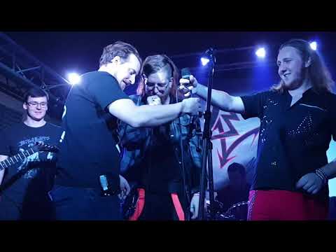 Bod Varu - Křest alba "Jedeme v tom spolu" - Třebíč, Hudební klub B