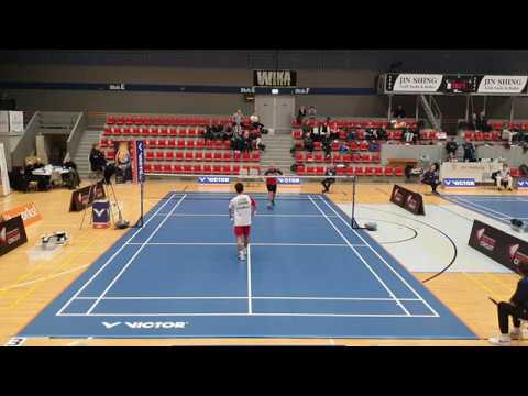 Badminton Highlight - Change of racket