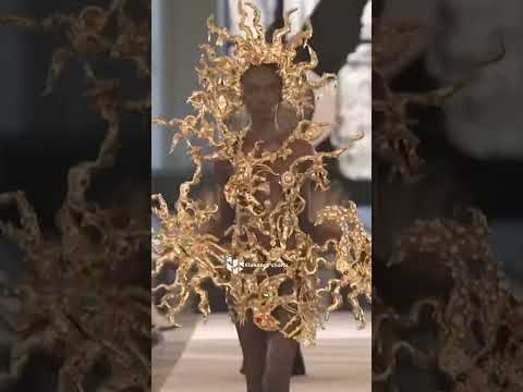 Maty Fall for Schiaparelli Haute Couture Spring 2022schiaparelli #shorts #youtubeshorts #valentine