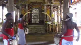 Kandy's Temple of the Tooth drummers