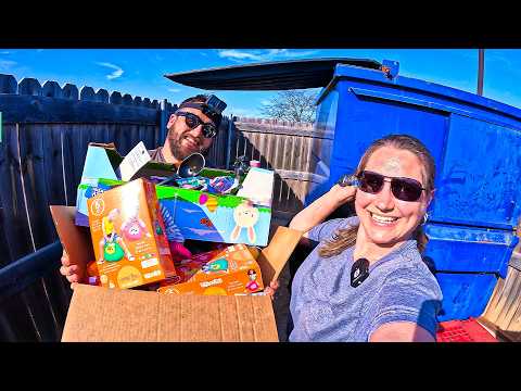 Dumpsters FULL OF FREE TOYS And Free Bed Sets & More!!