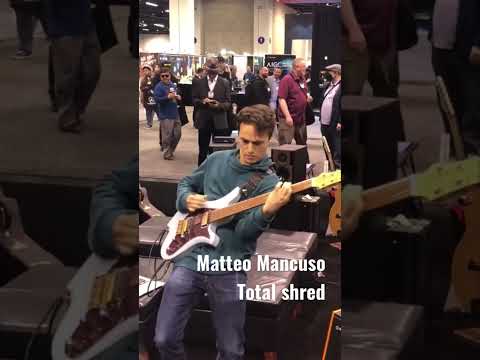 NAMM Jams - Matteo Mancuso - check his picking style!