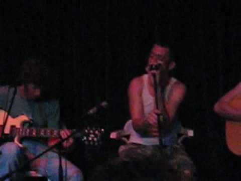 Los Caparos bektana: Brarki