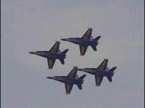 2014 Chicago Air & Water Show - US Navy Blue Angels