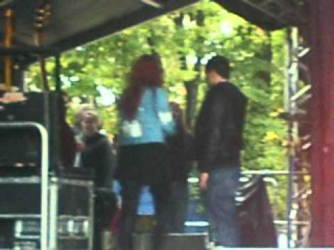 Ewa Farna - Směj se 1.část Festival České hrady -- Bouzov -- 1.9.2012