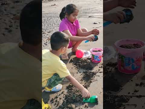 Sandpit game#siblingsgame # blackwater beach #ratnagiritourism