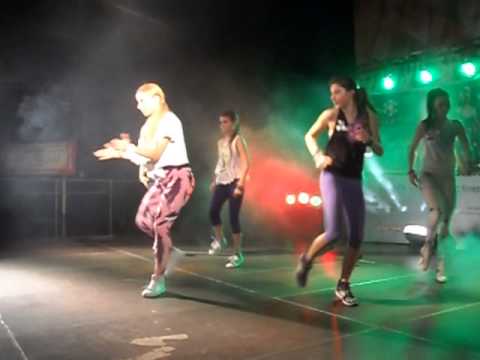 Claudia Ft Papa London-Chiquitam ZUMBA@FITNESS Paulina Szygenda