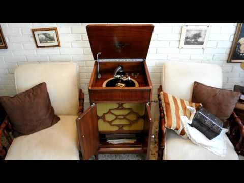 Charleston, Fox Trot- The Tennessee Tooters 1925