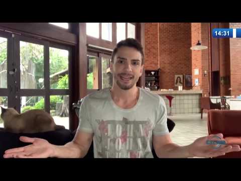 Apresentador do Music Hall daÌ dicas de lançamentos musicais (22 05 20)