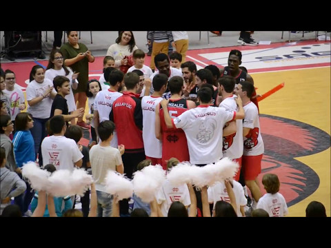 Celebracion CBC Valladolid en la victoria ante Morón