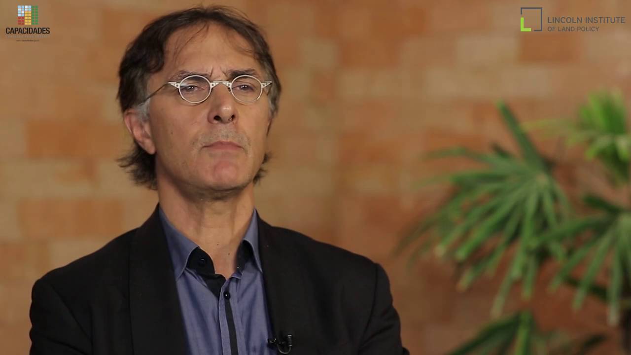 A Relação Entre os Programas de Habitação Social, a Gestão Urbana e o Planejamento das Cidades