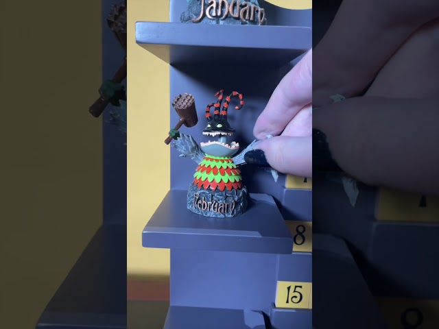 Vídeo relacionado con Caja De Regalo 12 Calcetines Pesadilla Antes de Navidad Disney Edición Limitada Talla 35/41