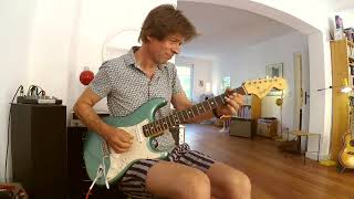 Video thumbnail for 2005 Fender Custom Shop 1966 Stratocaster, NOS Teal, "AY"-Grey Bottom Custom '66 Pickups by GregsGuitars