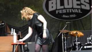 Joan Osborne at Santa Cruz Blues Festival 2012
