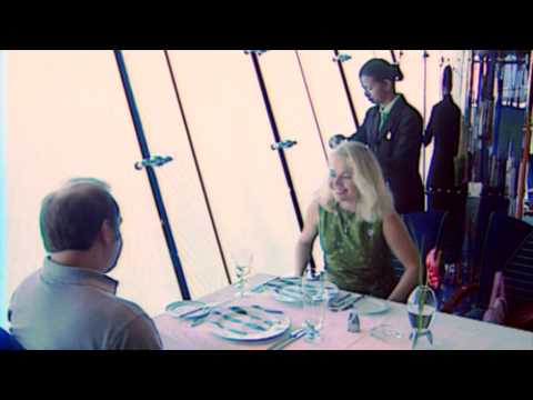 Süddeutsche Zeitung TV: Luxusshopper & Schnäppchenjäger