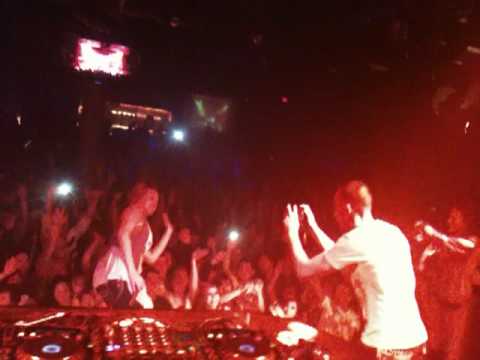 Matt Cerf & Jaren Performing Man On The Run @ The Whiskey Nightclub