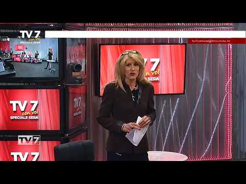 Tv7 con Voi sera del 20/3/2018 - Vecchie e nuove sfide in agricoltura donne (1 di 7)