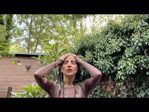 Crystal Oshana - Feel