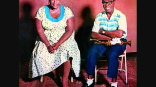 Ella Fitzgerald & Louis Armstrong - April in Paris