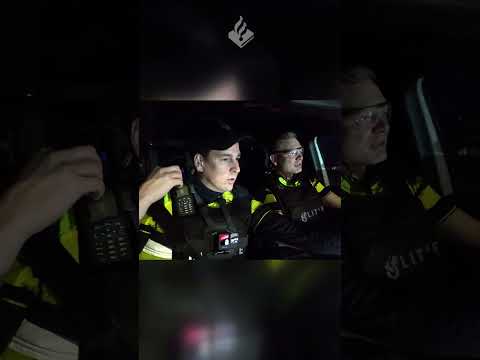 Politie | Kijk mee tijdens een dienst met Oud en Nieuw in Utrecht West.