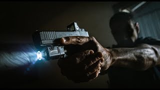 Video: Nightstick TCM-550XLS Kompakt Taktisk Ficklampa med Strobe