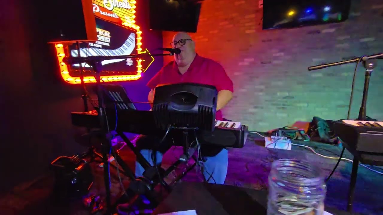 Promotional video thumbnail 1 for Drew the Piano Dude