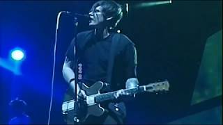 blink-182 - Violence (Live @ Camden - New Jersey 06-06-2004) (Widescreen 720p/50fps)