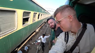 Madness on The Karachi Express! 🇵🇰 - YouTube