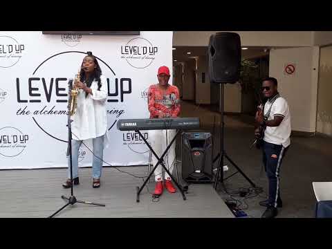 Susie Eises, Imms and Hans Gariseb Namibia 2023.