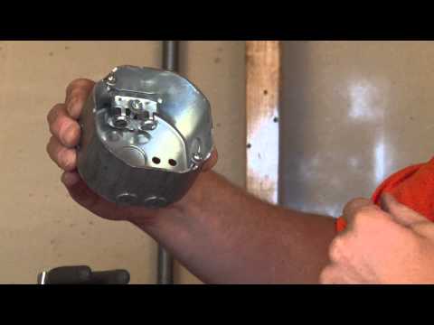 Octagon Box:4" Octagon Box w/ Clamps for Flexible Metal Conduit & BX/MC Side & Bottom KO's 54171-BX