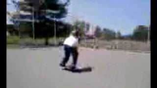 preview picture of video 'my science teacher at smyrna skate park'