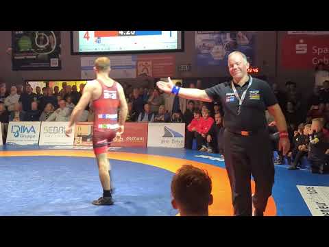 WRESTLING/RINGEN. AC LICHTENFELS - FC ERZGEBIRGE AUE. 2 BUNDESLIGA. 02.10.2025