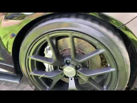 C63 AMG, wider fenders