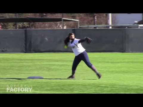 2018 Under Armour Softball Factory All-America Pre-Season Rookie Kayla Garber (2022)