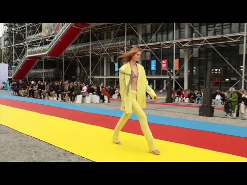 Liv Walters for Stella McCartney SS 2023 Paris Fashion Week october 2022